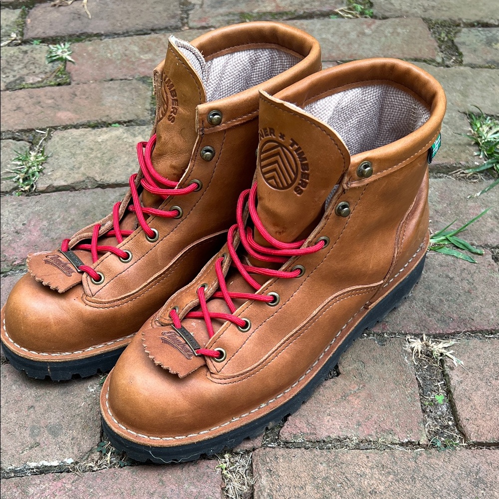 Danner x timbers men’s boots
